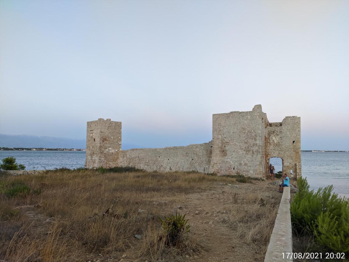 Studio Apartman I Mali Apartman Vir Εξωτερικό φωτογραφία